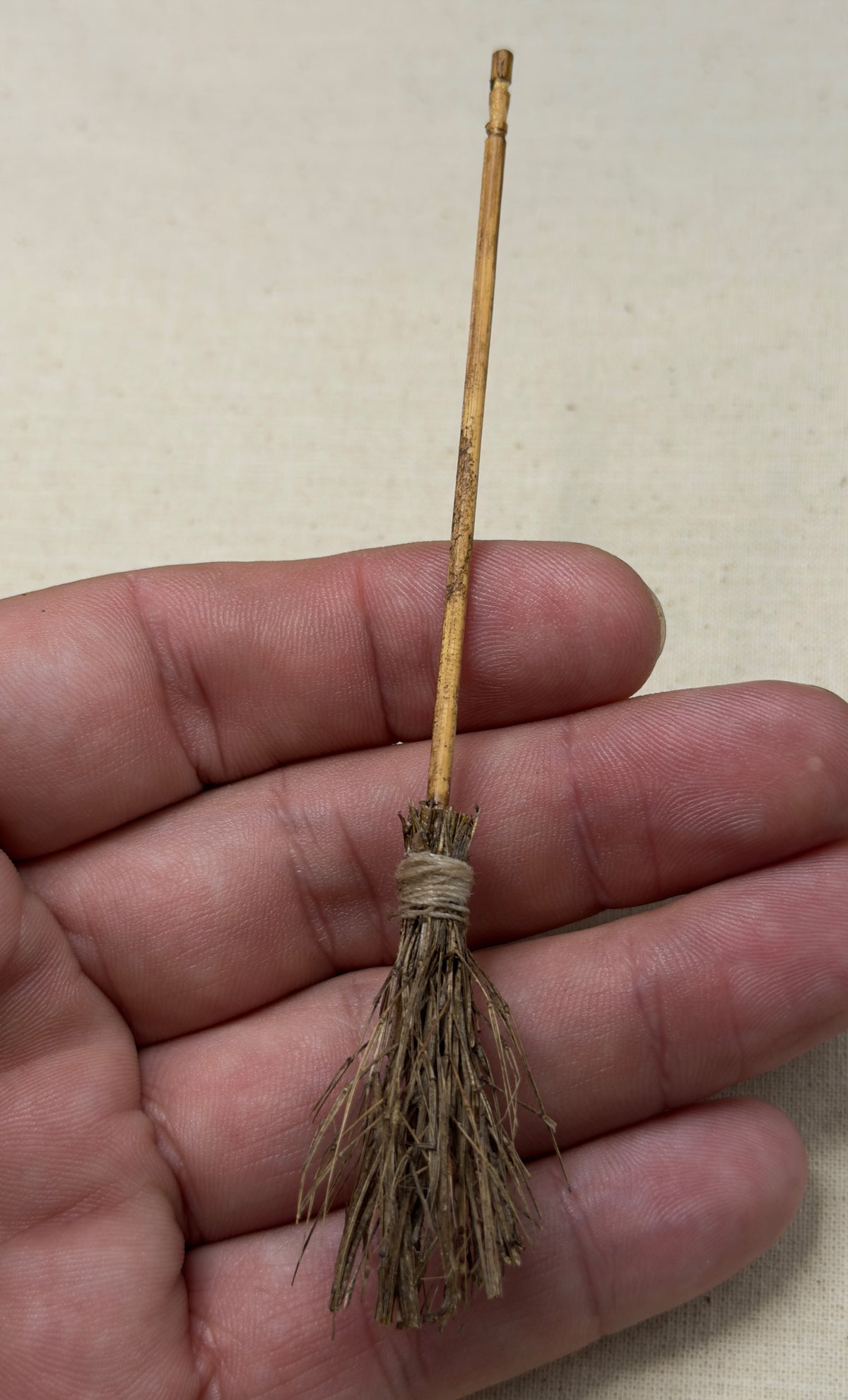 The Besom — 1:12 Miniature Witch's Broom